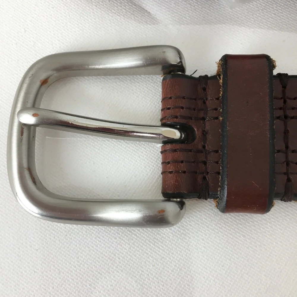 Fossil Mens Brown Leather Casual Belt Size 42 Silver Buckle